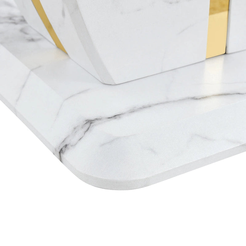 Tavolino quadrato moderno da 23,6 pollici con strisce decorative placcate in oro per soggiorno