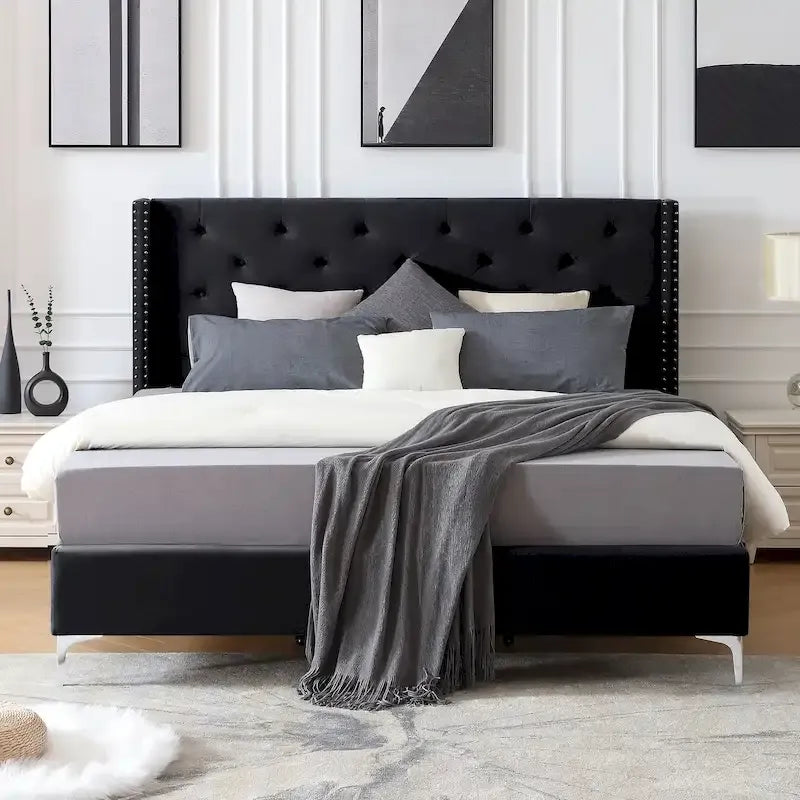 Struttura Letto con Piattaforma Queen Size Rivestita in Velluto con Gambe in Metallo da 15 cm