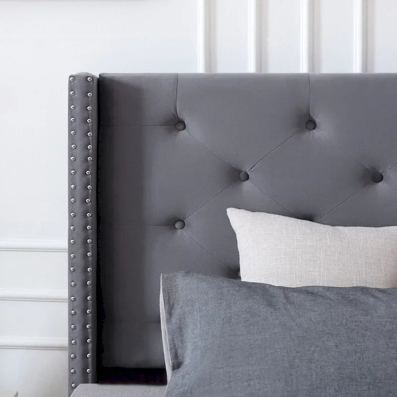 Struttura Letto con Piattaforma Queen Size Rivestita in Velluto con Gambe in Metallo da 15 cm