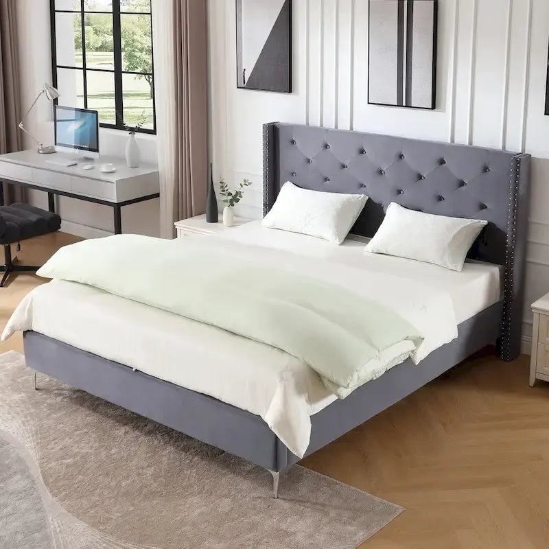 Struttura Letto con Piattaforma Queen Size Rivestita in Velluto con Gambe in Metallo da 15 cm