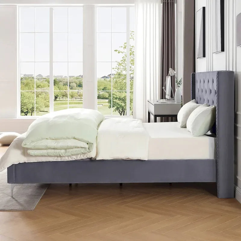 Struttura Letto con Piattaforma Queen Size Rivestita in Velluto con Gambe in Metallo da 15 cm