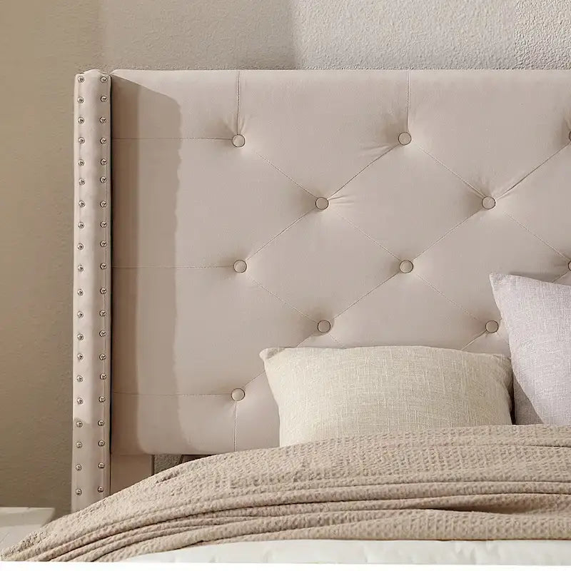 Struttura Letto con Piattaforma Queen Size Rivestita in Velluto con Gambe in Metallo da 15 cm