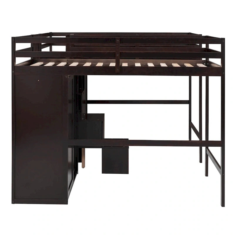 Letti a castello gemelli con armadi e scala