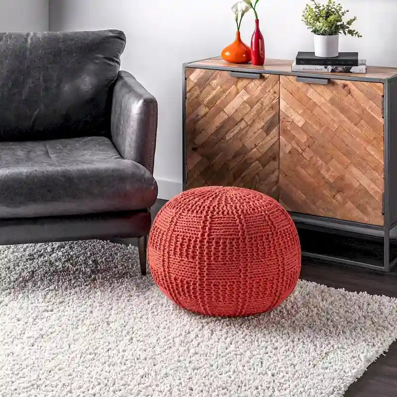 Pouf in cotone lavorato a maglia a treccia informale